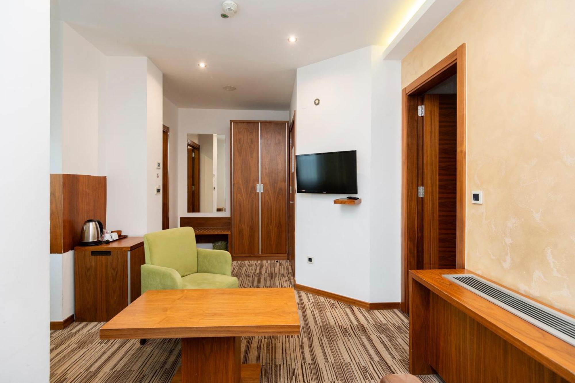 Hotel Bistrik City Center Sarajevo Exterior photo